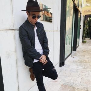 Meet your Posher, Jae